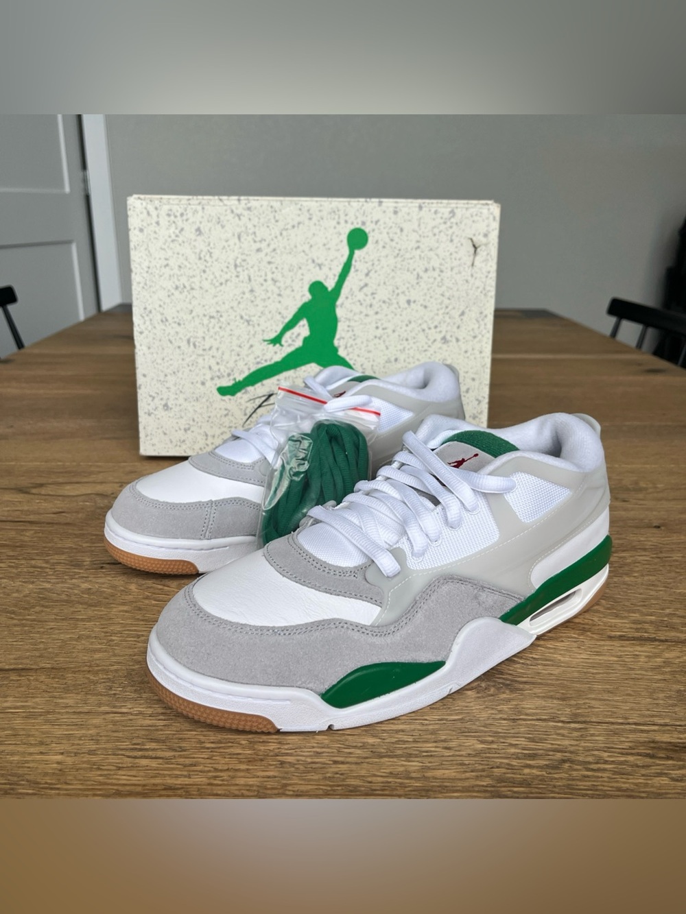 Size 11 Men’s Nike Air Jordan 4 RM Pine Green Low White Green Grey FQ7939-103